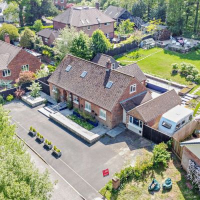 23 Tidcombe Lane