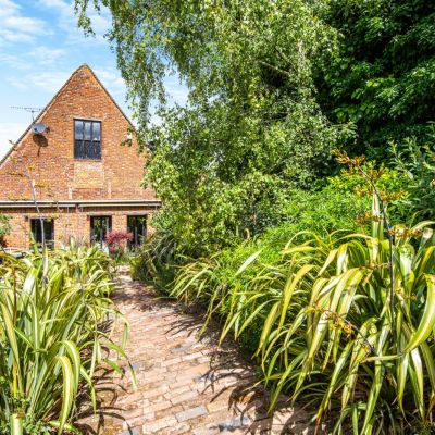 Garden Path