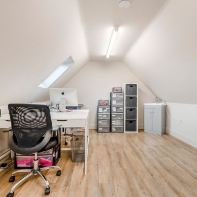 Bedroom/Study