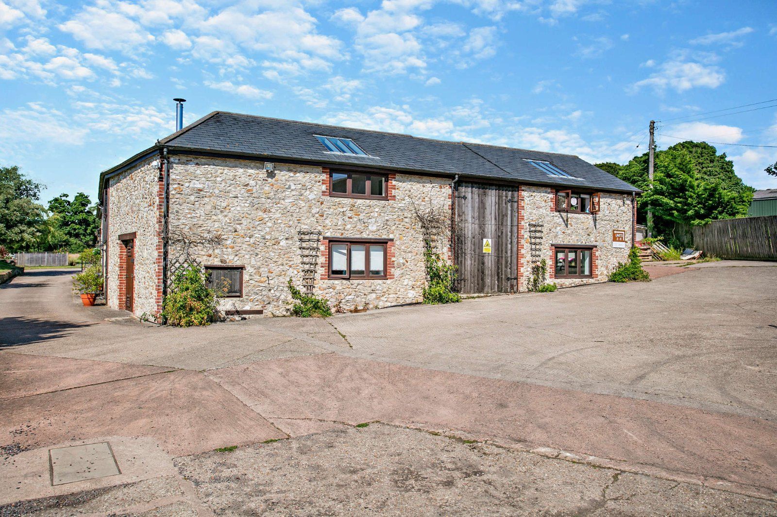 Outbuilding