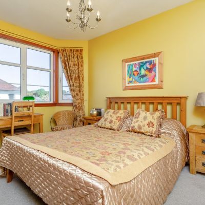52 Glenburn Drive