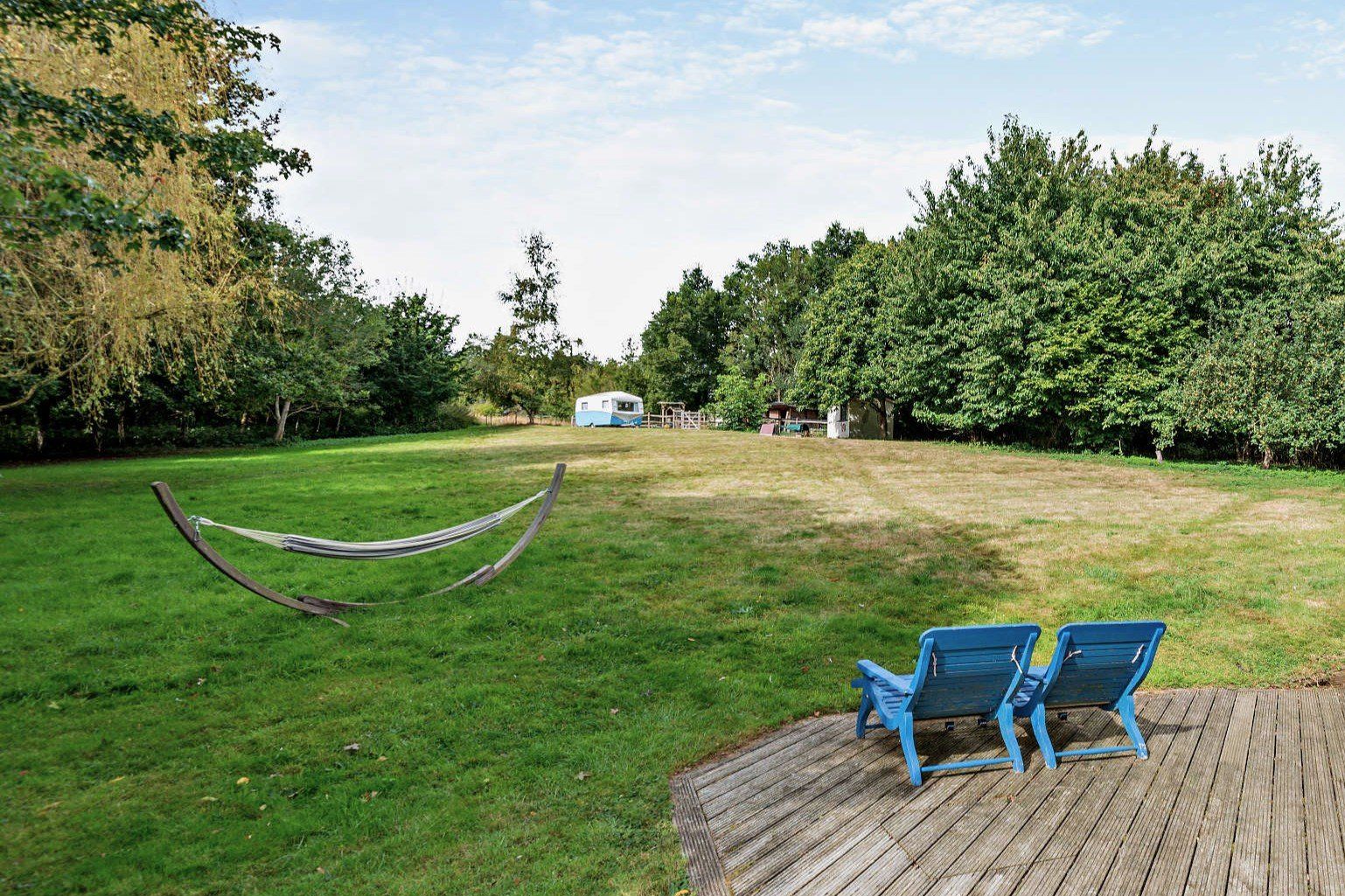 Decking and Garden