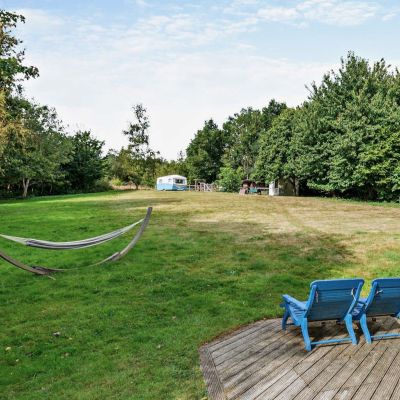 Decking and Garden