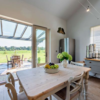 Kitchen/Breakfast