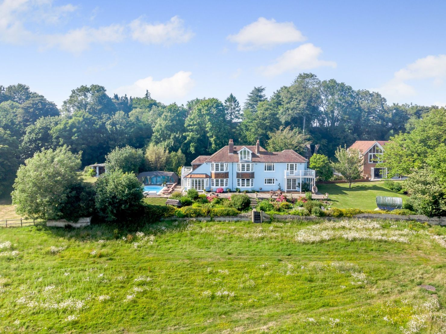 Knoll Hill House