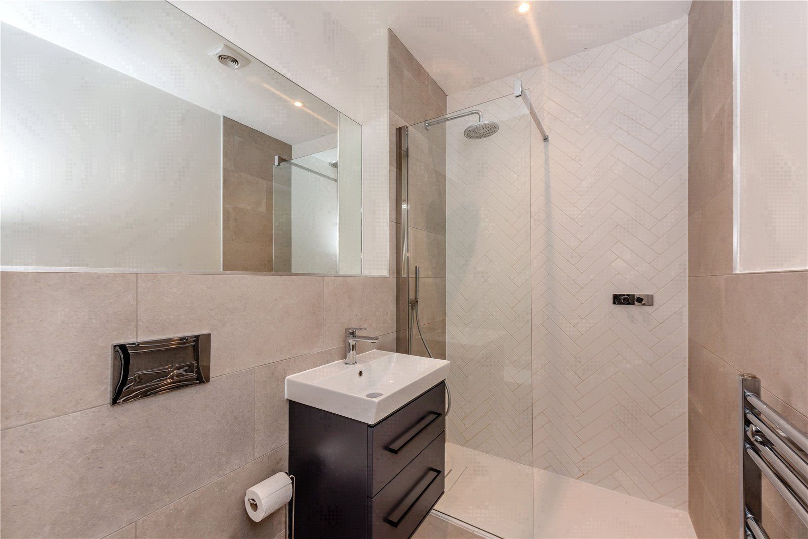 En Suite Shower