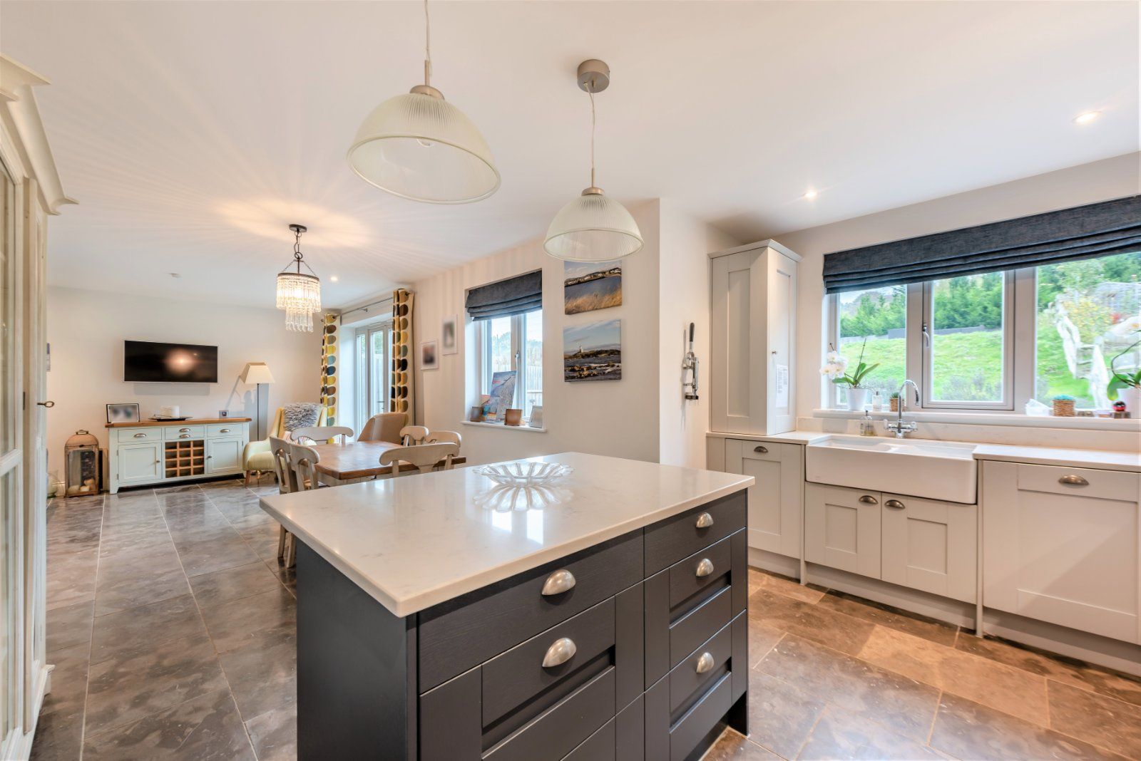 Kitchen/Dining