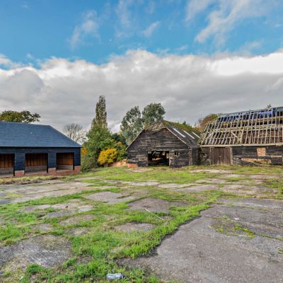 Current Barns