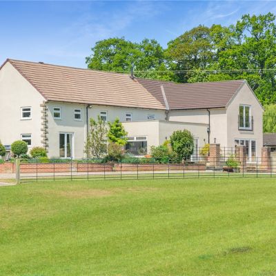 Highcliffe Farm