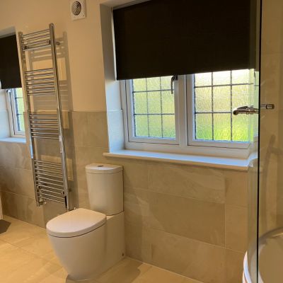 Family Bathroom 1