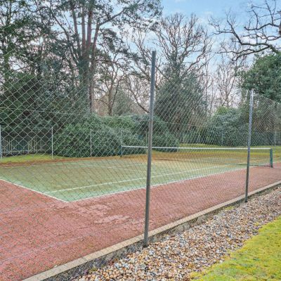 Communal Tennis Ct