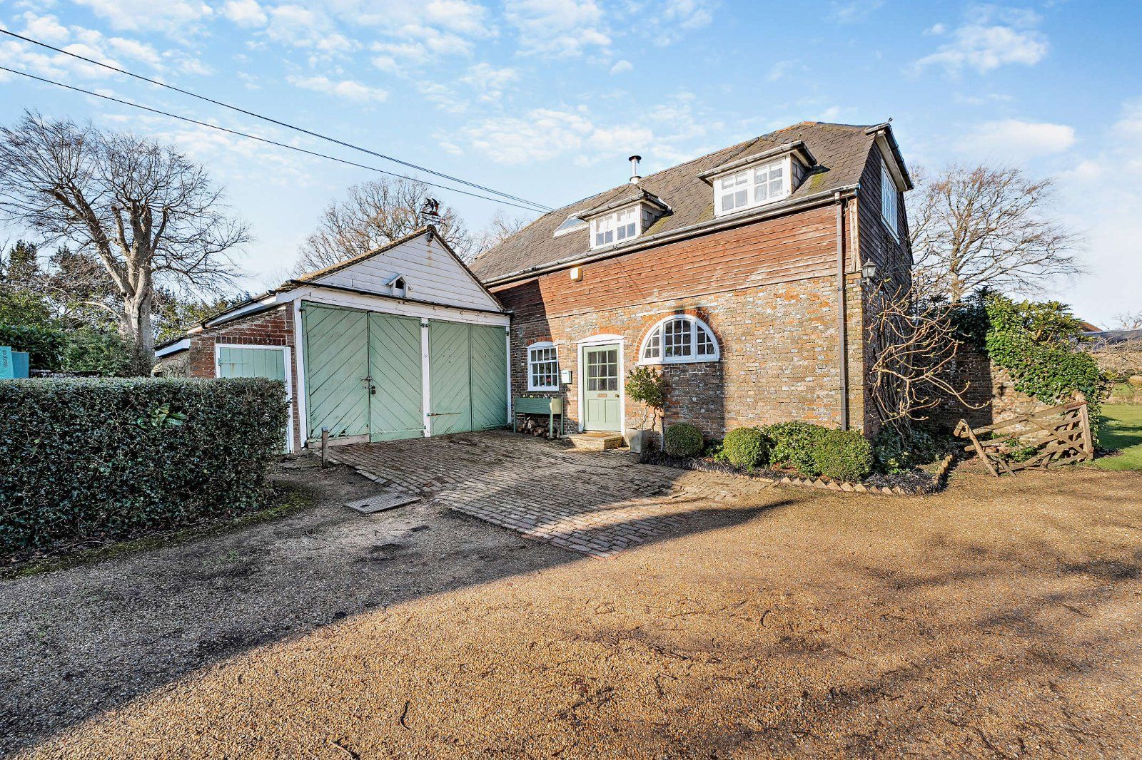 Detached Cottage