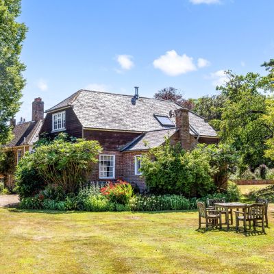 Detached Cottage