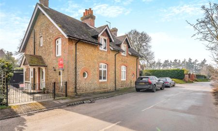 9 St. Marys Cottages