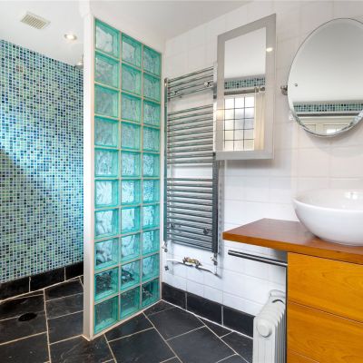 Apartment Wet Room