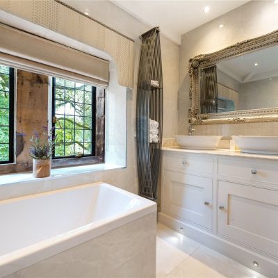 Principal Bathroom