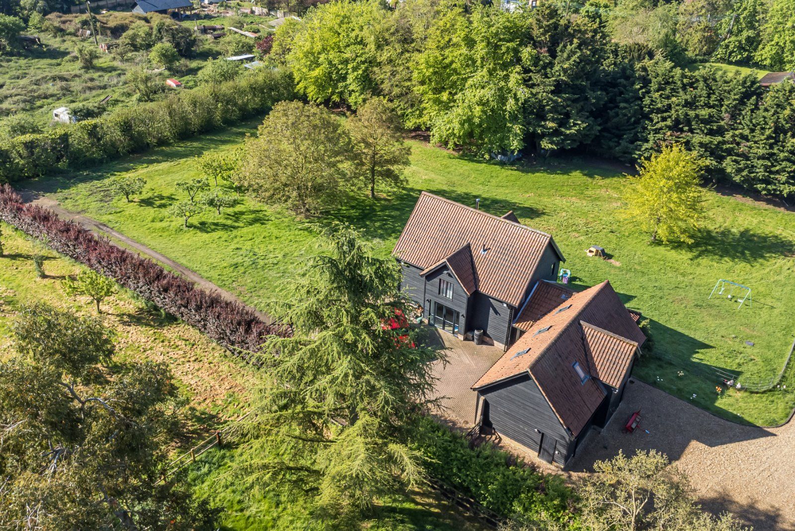 Annexe and Garaging