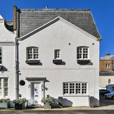Clabon Mews, Sw1