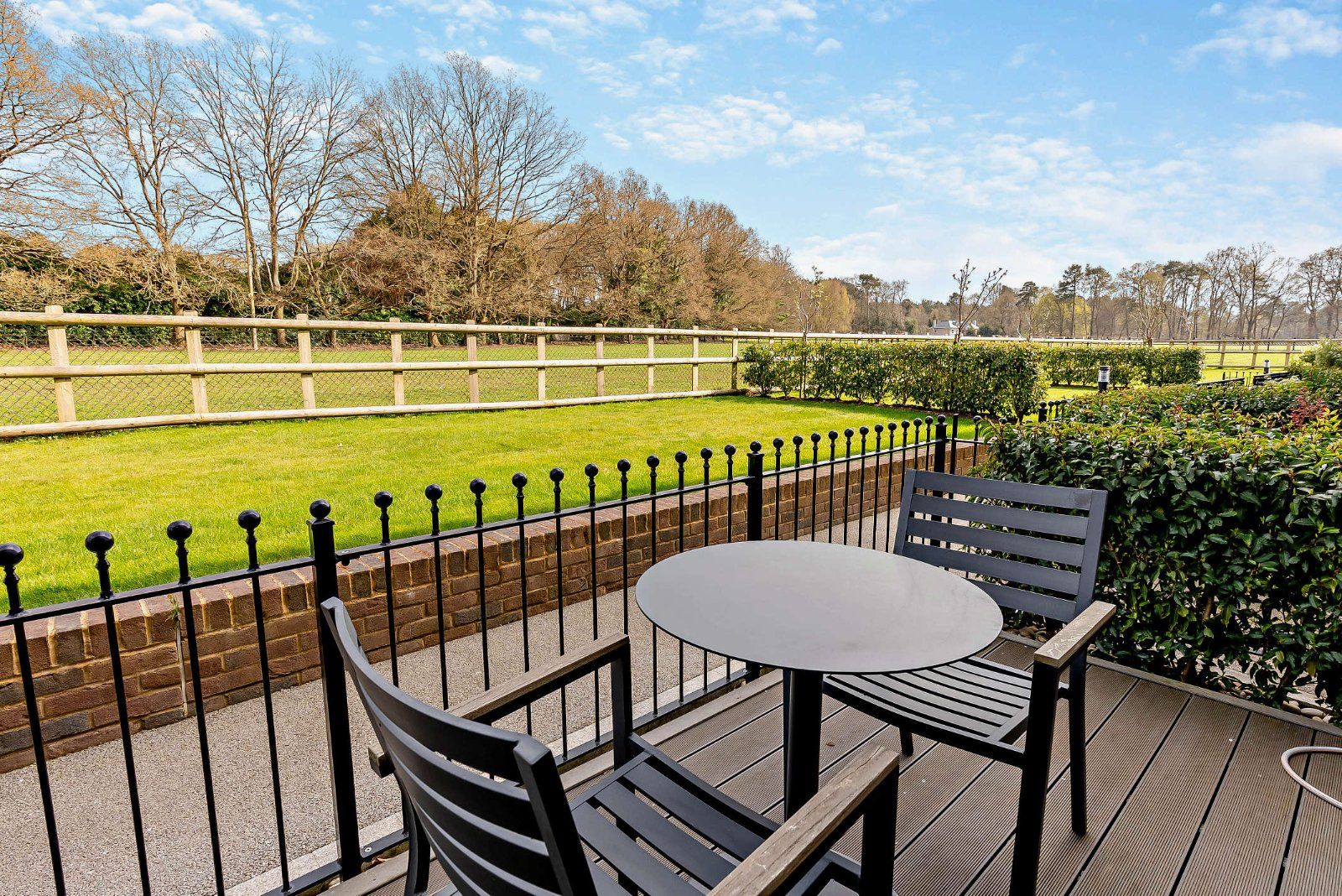 Patio & Garden