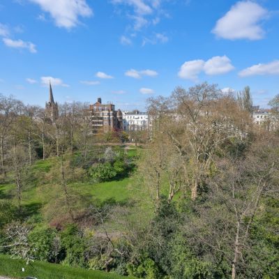 Ladbroke Square