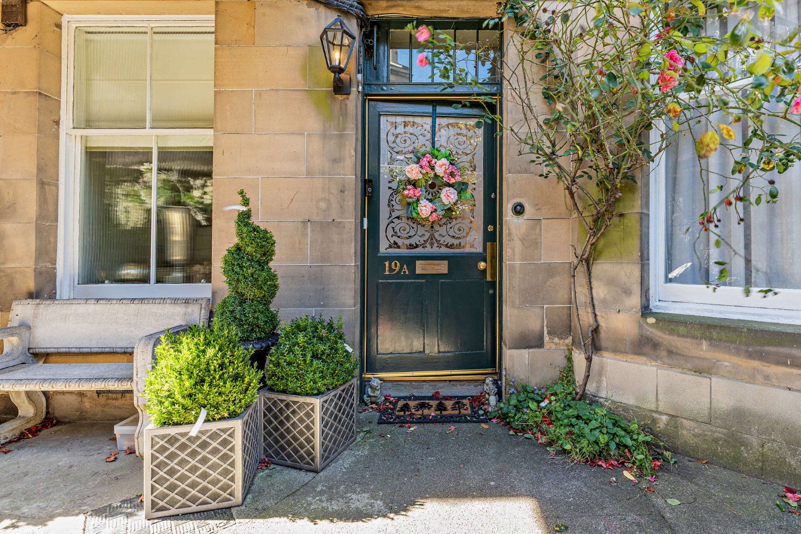 Private Entrance