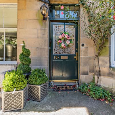 Private Entrance