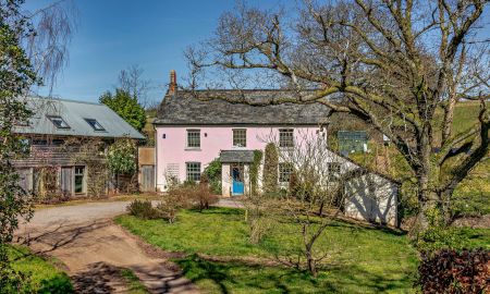 Captains Farmhouse