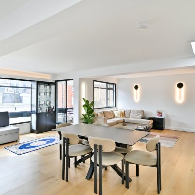 Dining Onto Terraces