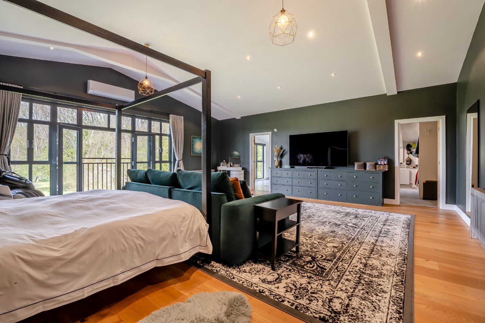 Principal Bedroom