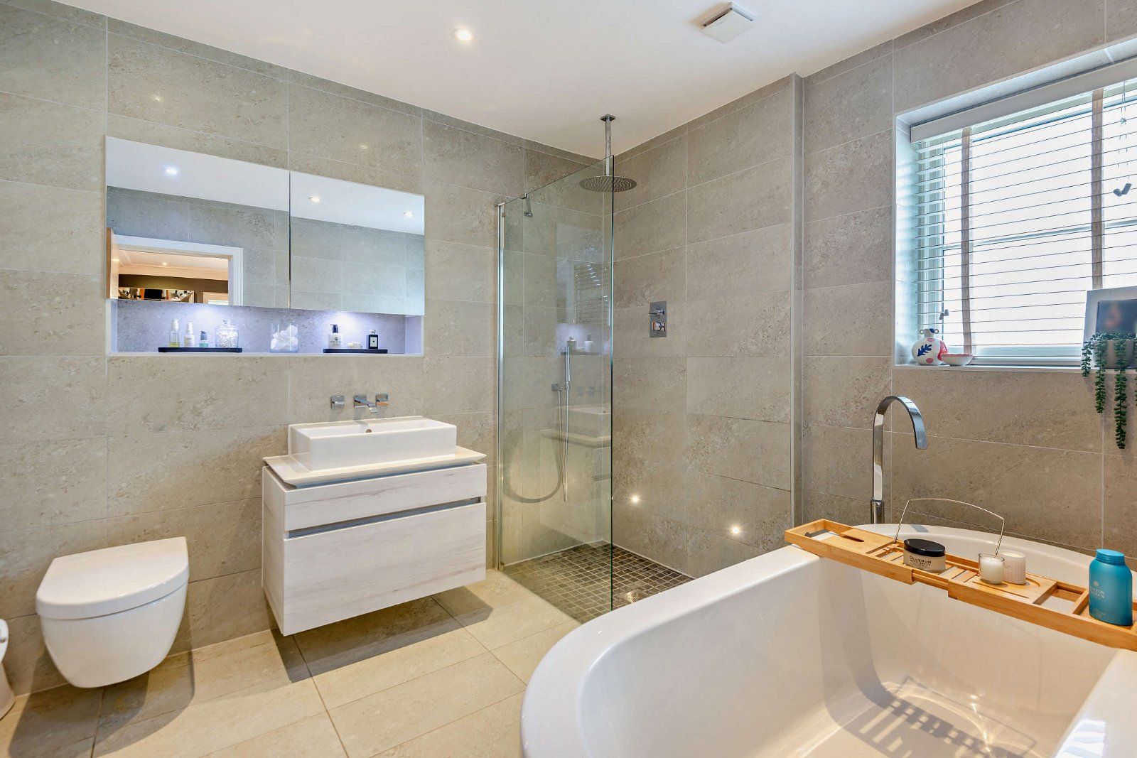 Principal Bathroom
