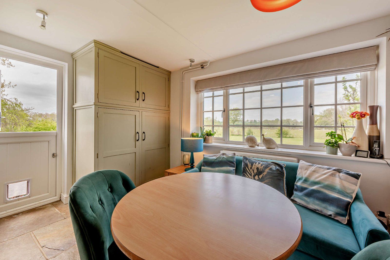Kitch/Breakfast Room