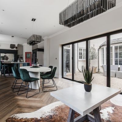 Breakfast Room