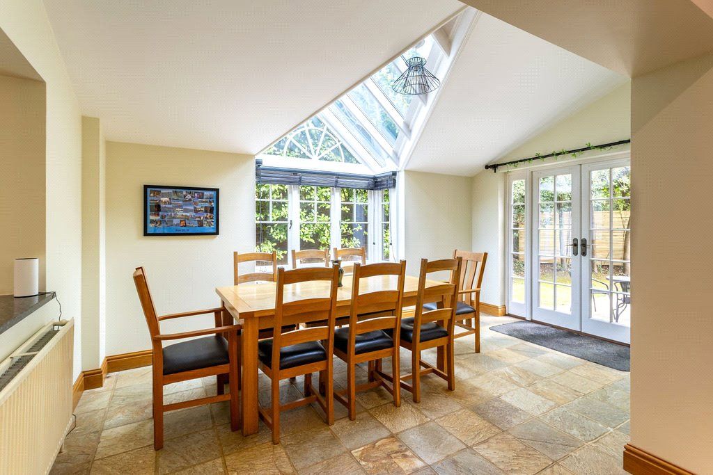 Breakfast Room
