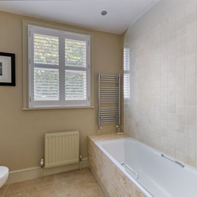 En-Suite Bathroom