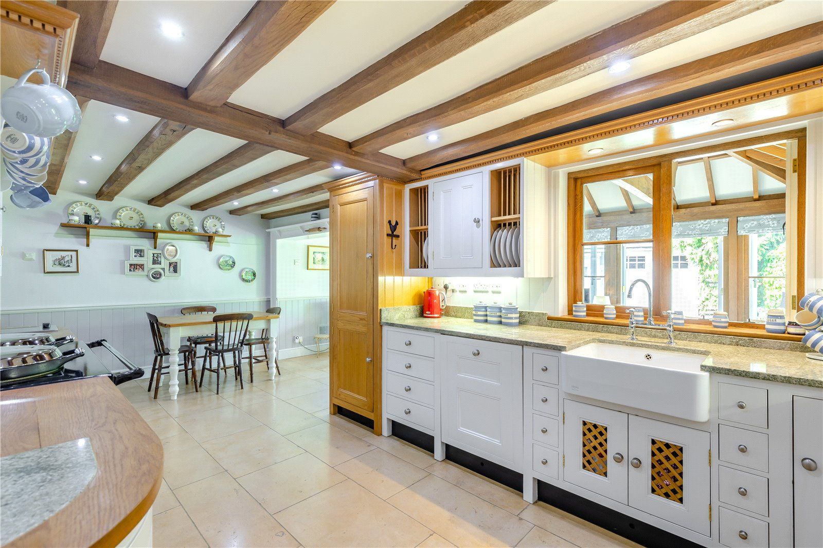 Kitchen/Breakfast