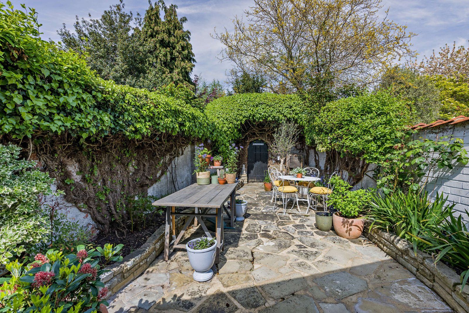 Courtyard Garden