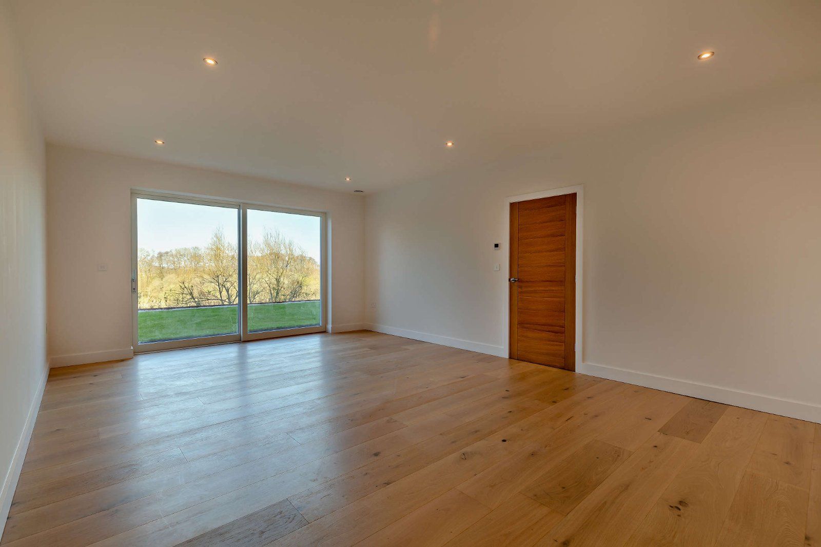Reception/Bedroom