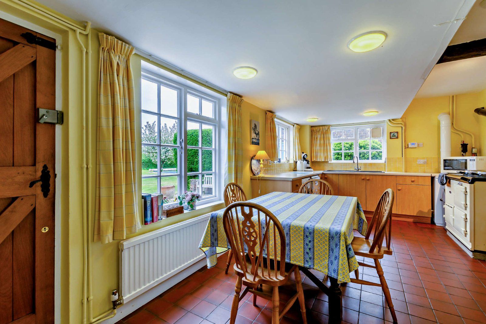 Kitchen/Breakfast