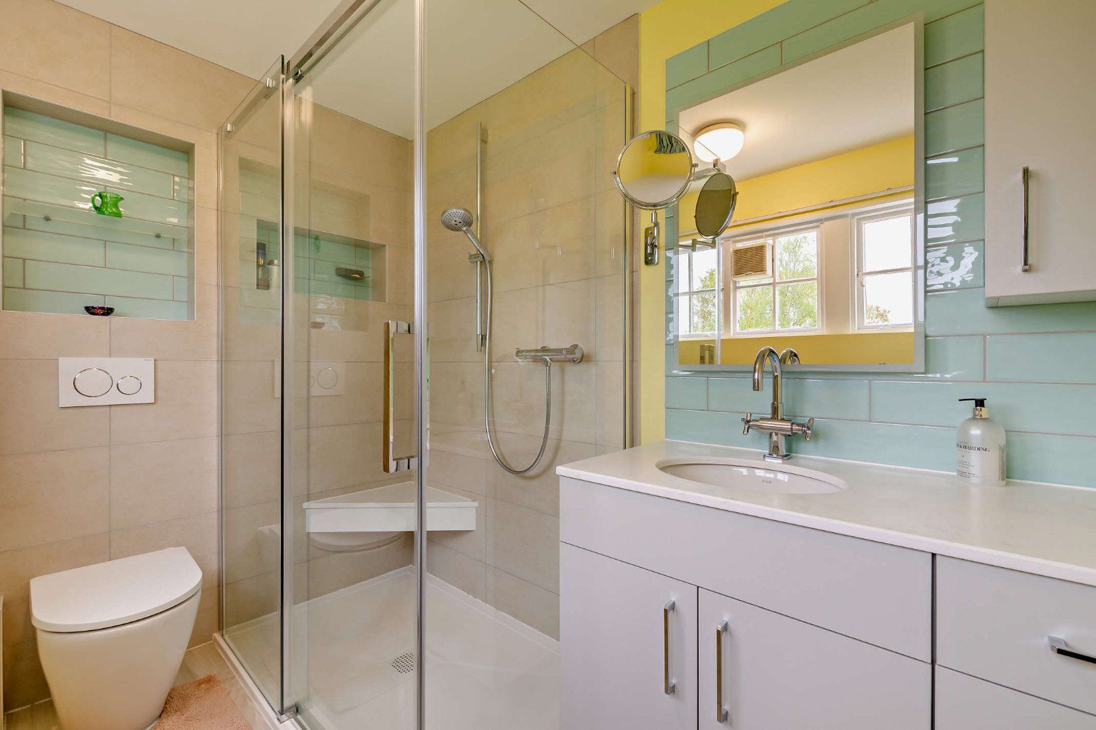 Family Shower Room