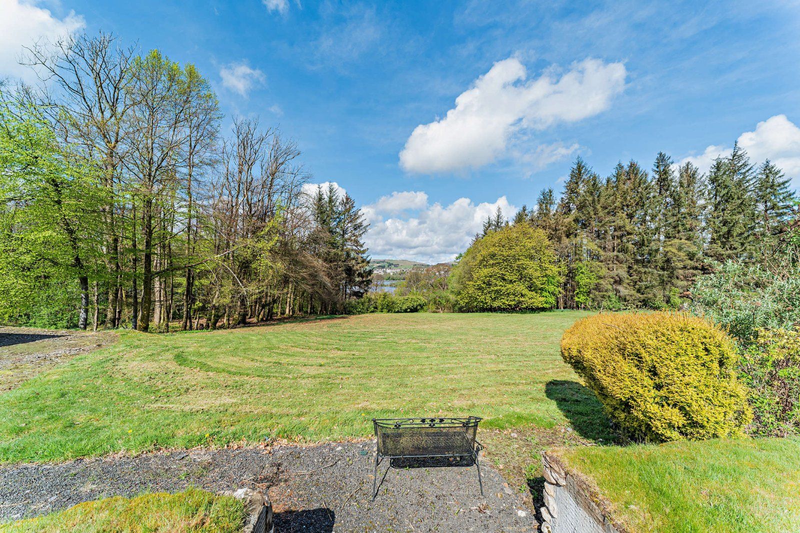 Well Kept Grounds