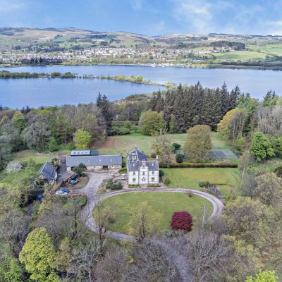 Lochside Position