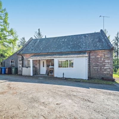 Seperate Cottage