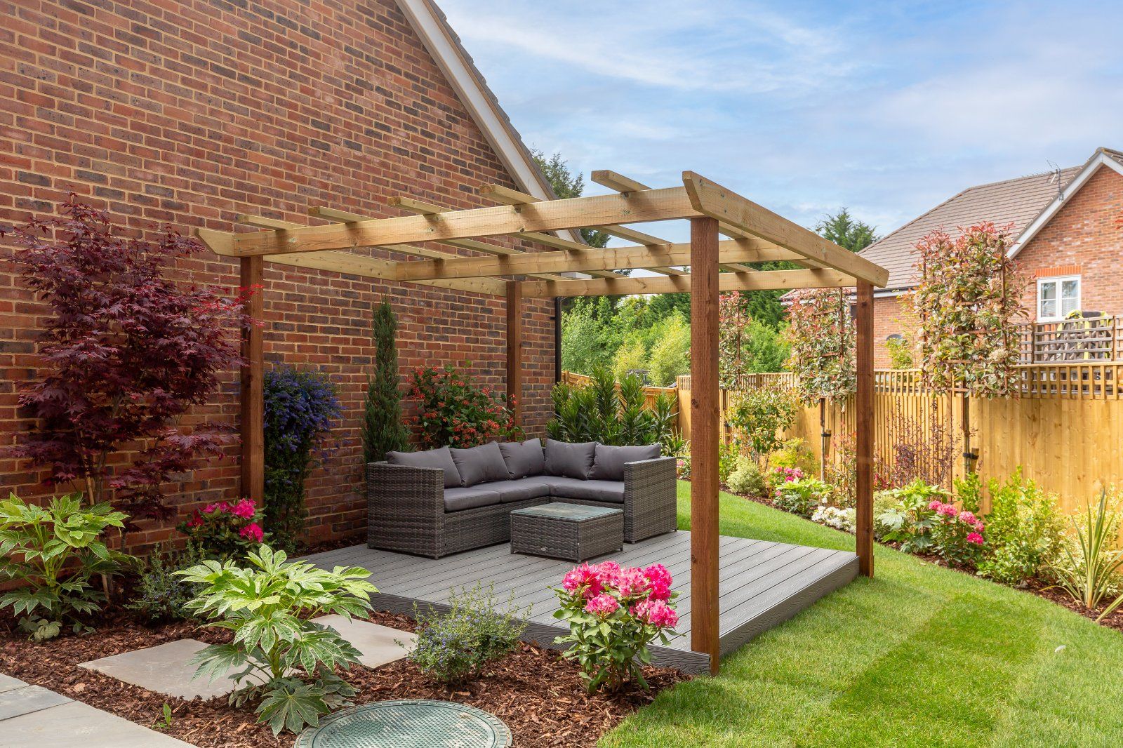 Show Home Garden