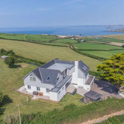 Pitchingstone House