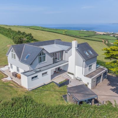 Pitchingstone House