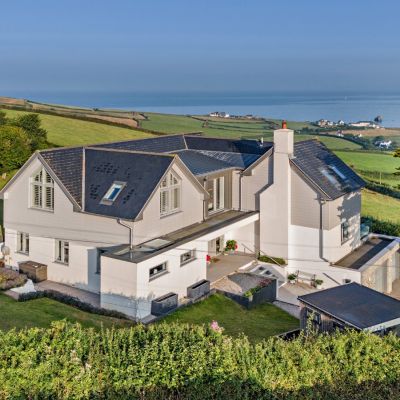 Pitchingstone House