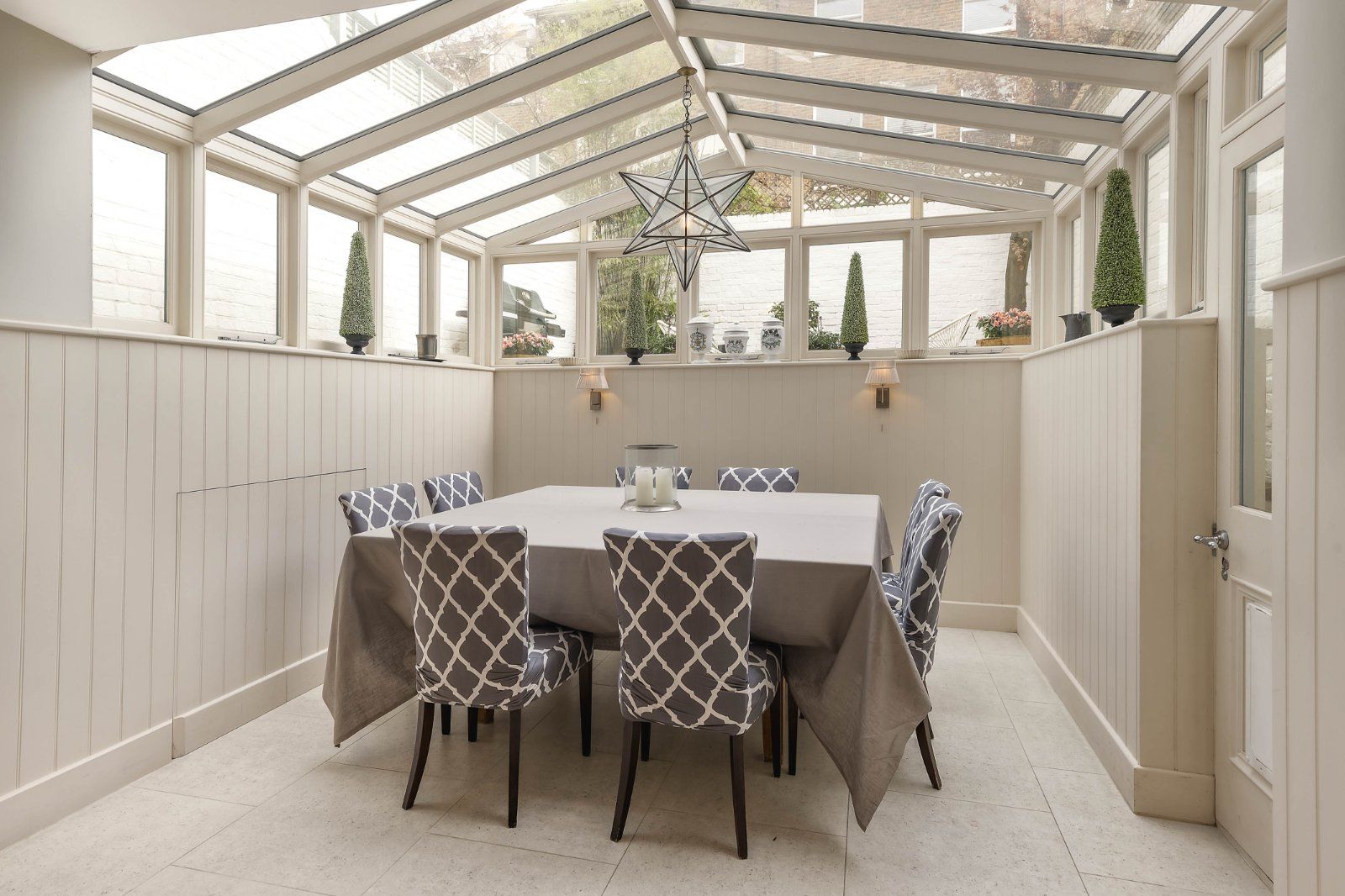 Dining Conservatory