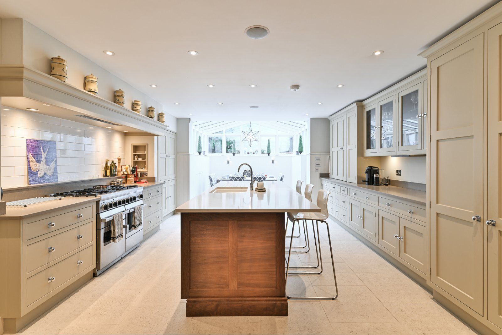 Breakfast Bar