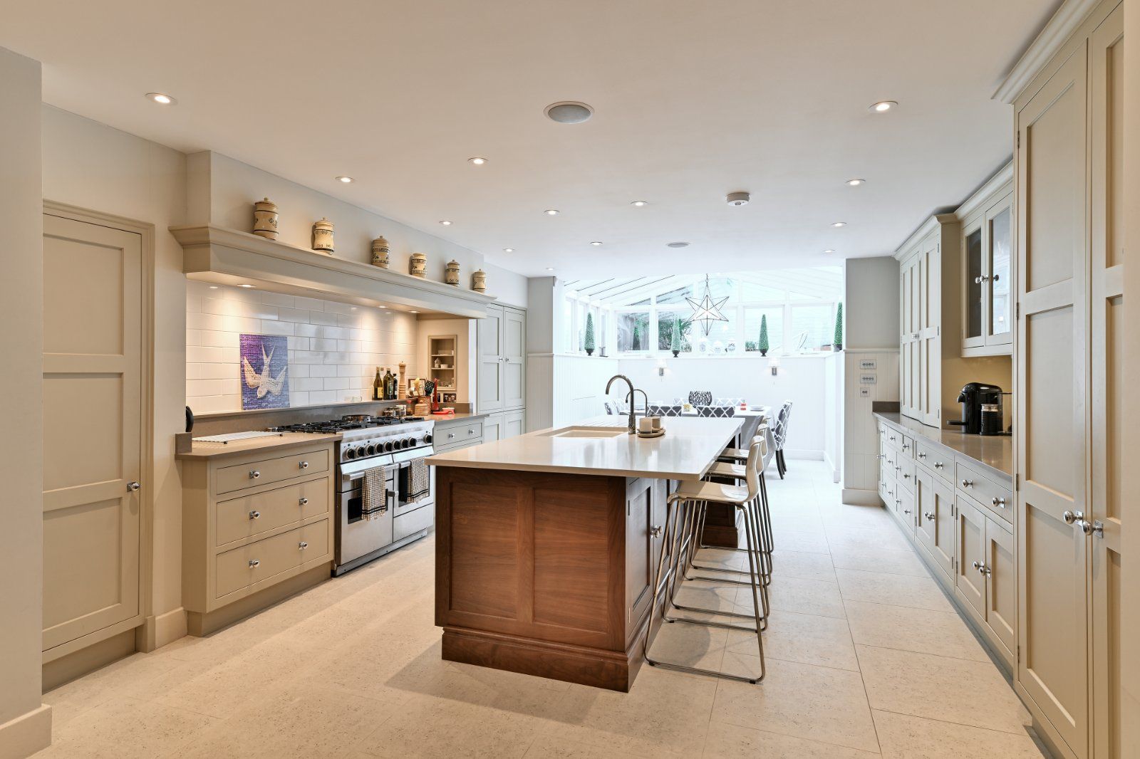 Breakfast Bar