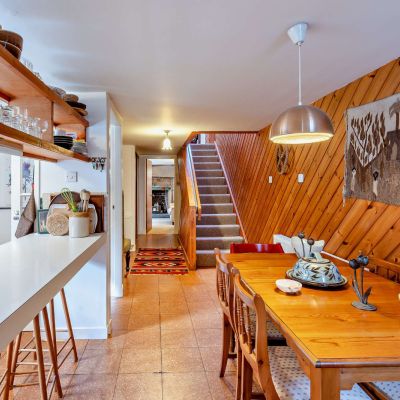 Breakfast Bar